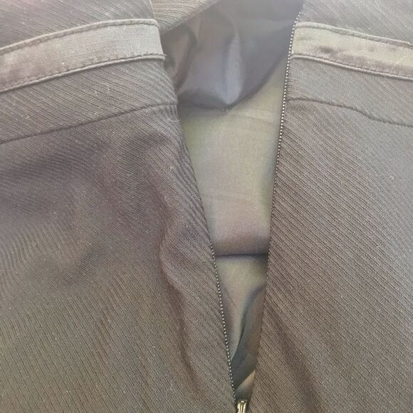 BeBe Mini Skirt Pleats in‎ Back Lined - Picture 6 of 6